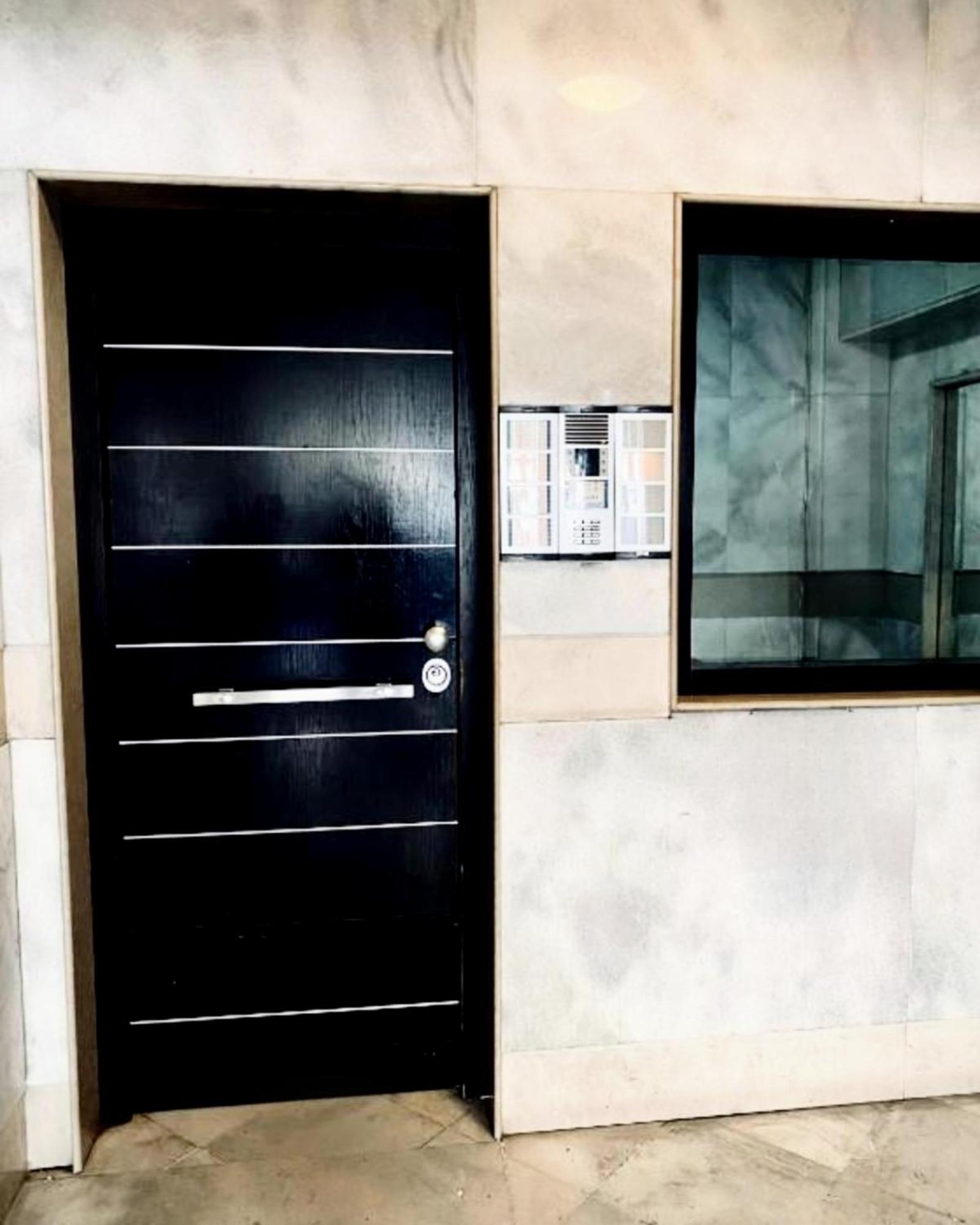 Elegant Central Studio With Balcony & 1 Gbps Fiber Thessaloniki Exterior photo